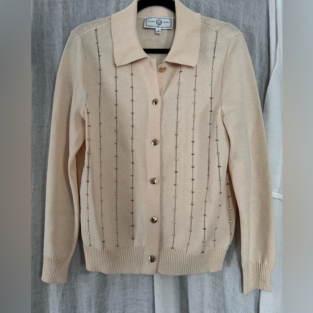 St. John Sport by Marie Gray Cream Sweater w Gold Buttons & embellishments sz M